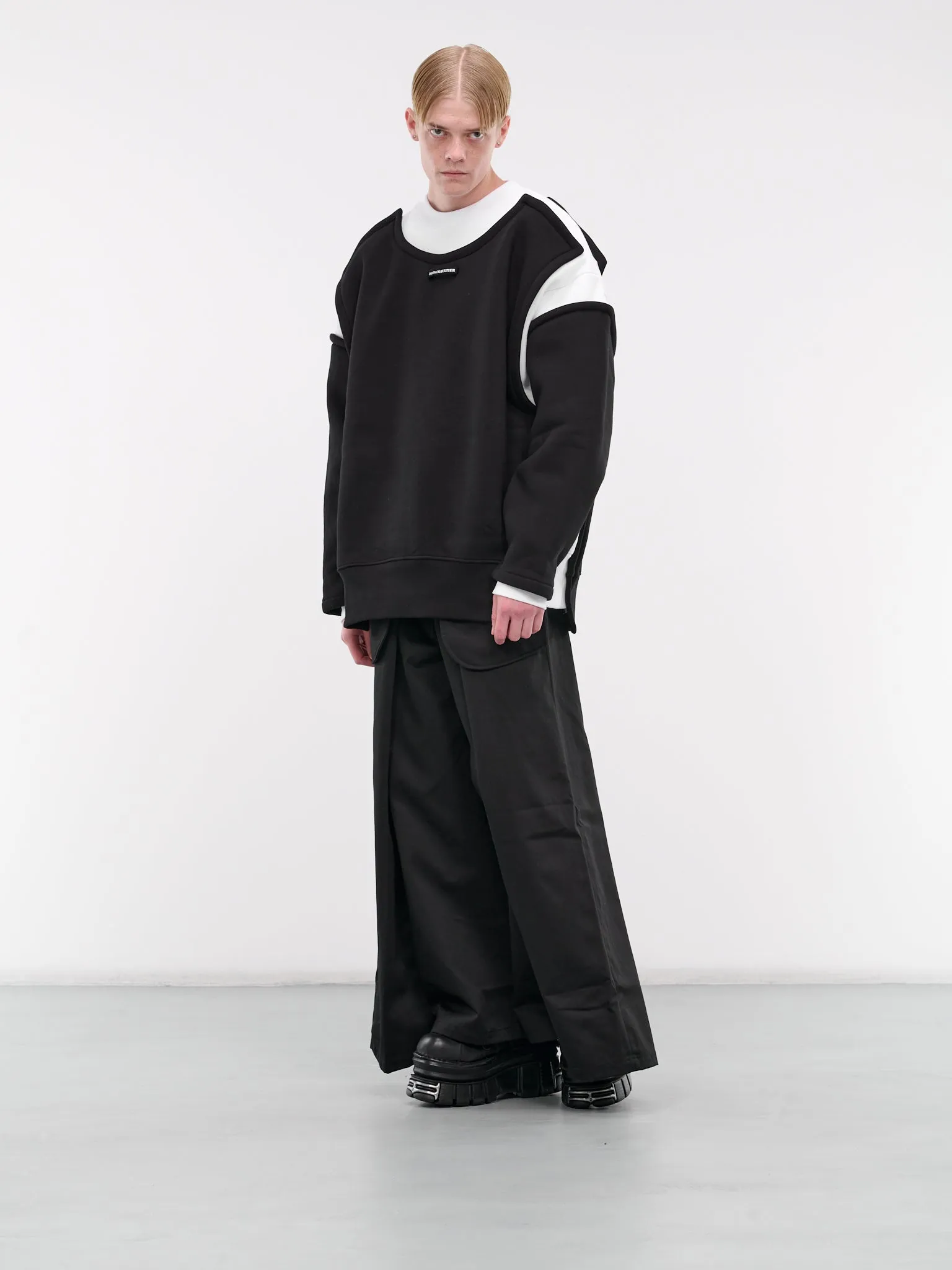 Petit Grand Sweatshirt (24-30-F-SW040-J057-WHITE-BLACK)