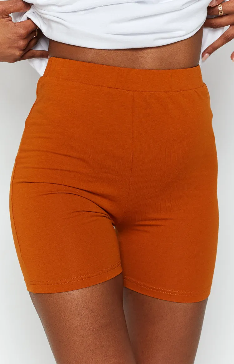 Wellness Shorts Tan