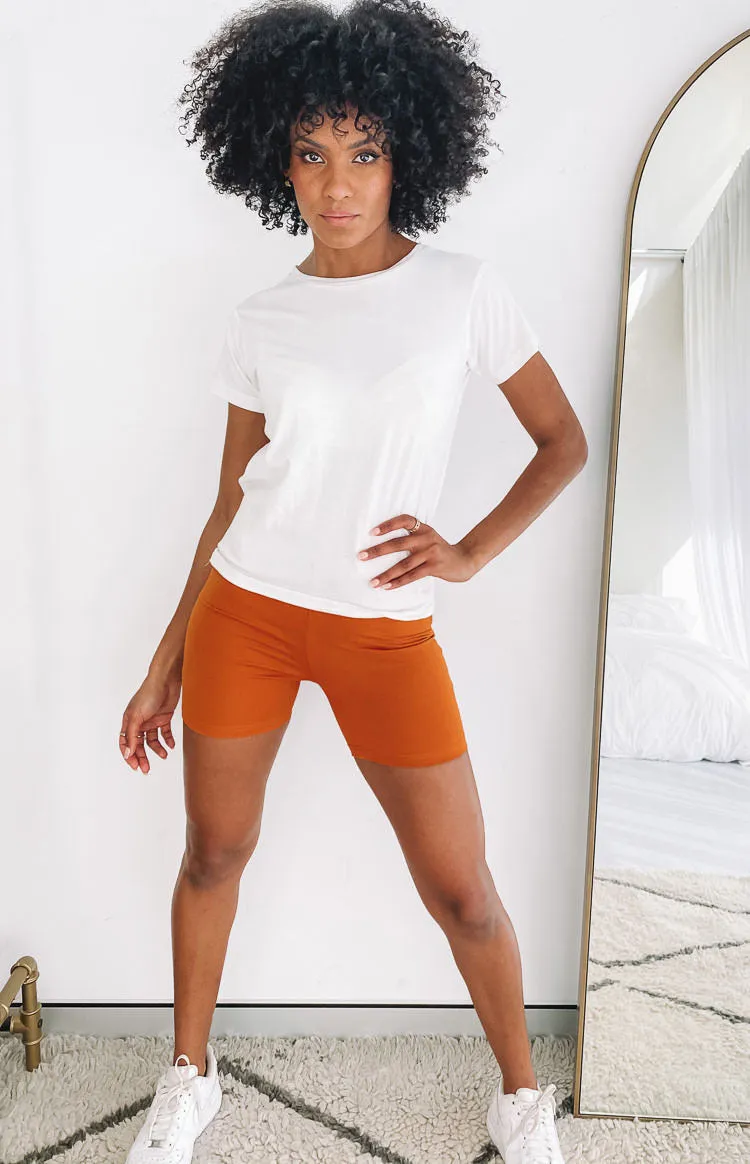 Wellness Shorts Tan